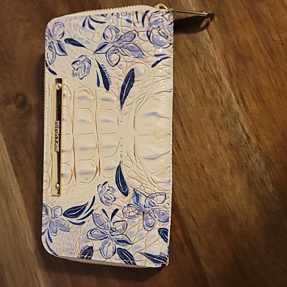 Brahmin Wallet